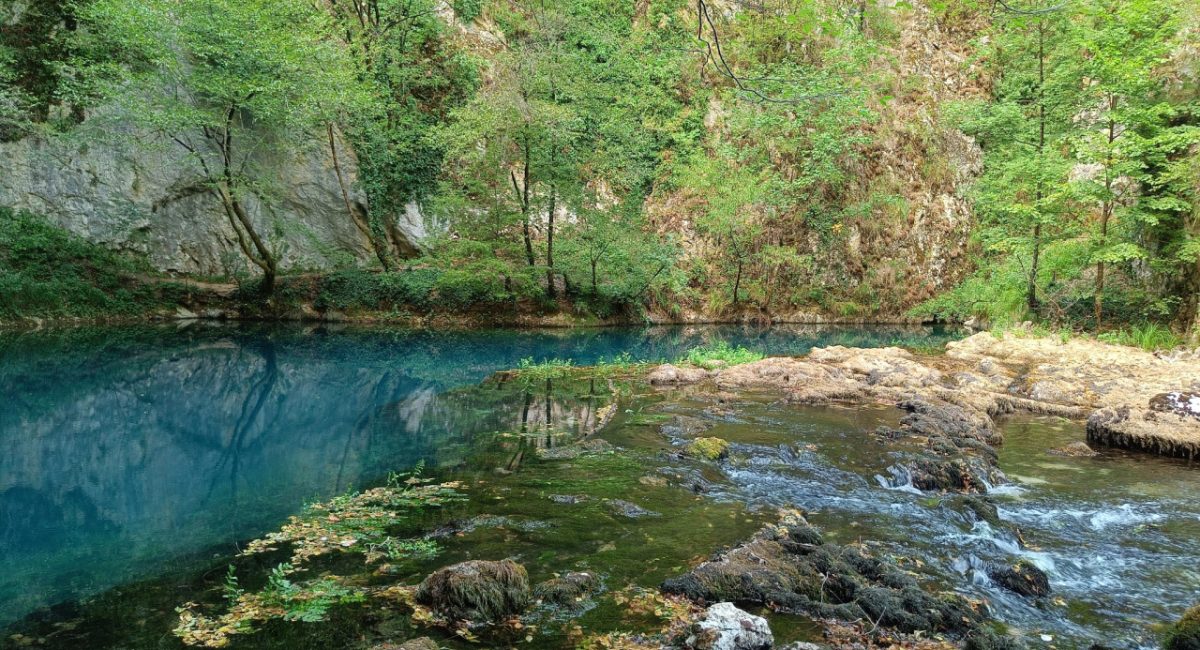 Izvor Une, Donja Suvaja moto vikend: lika - planine i izvori