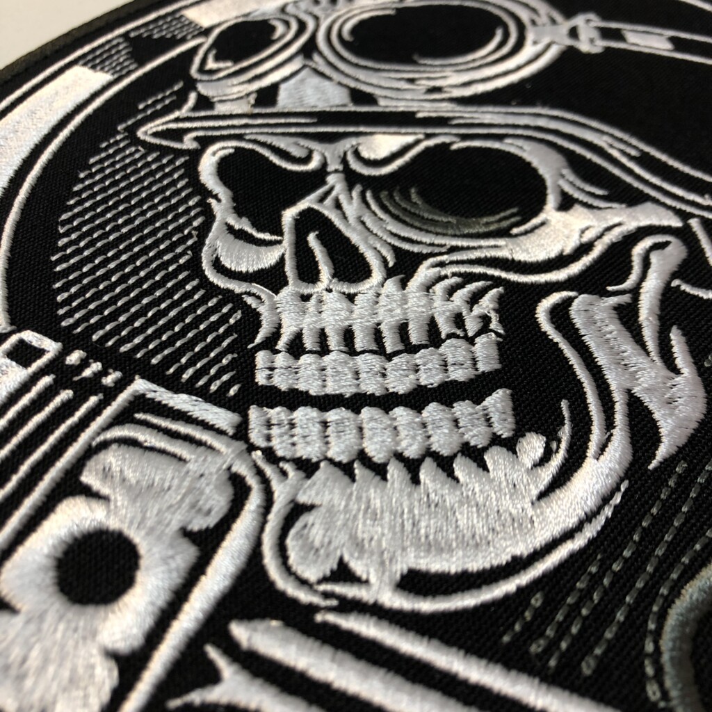 Veliki leđni prišivak, 25x30cm, strojni vez, novo