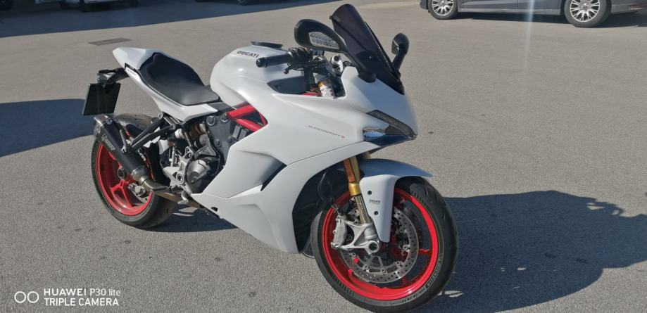 Ducati Super Sport S, puno opreme, 2019 god.