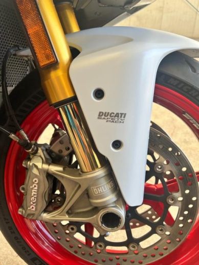 Ducati Super Sport S, puno opreme, 2019 god.