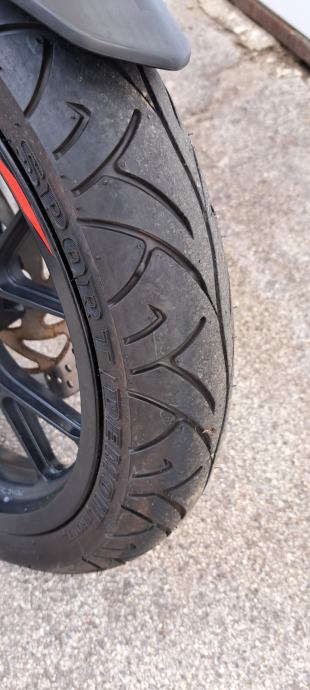 Aprilia Tuono 125, 21.964 km, nove gume i set lanca, 2019 god.