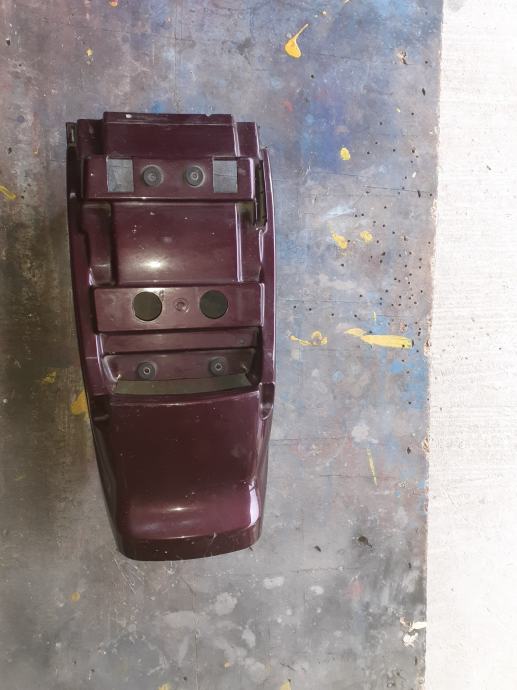 Prodajem dijelove za Hyosung 125 Cruiser II 95-99g classic