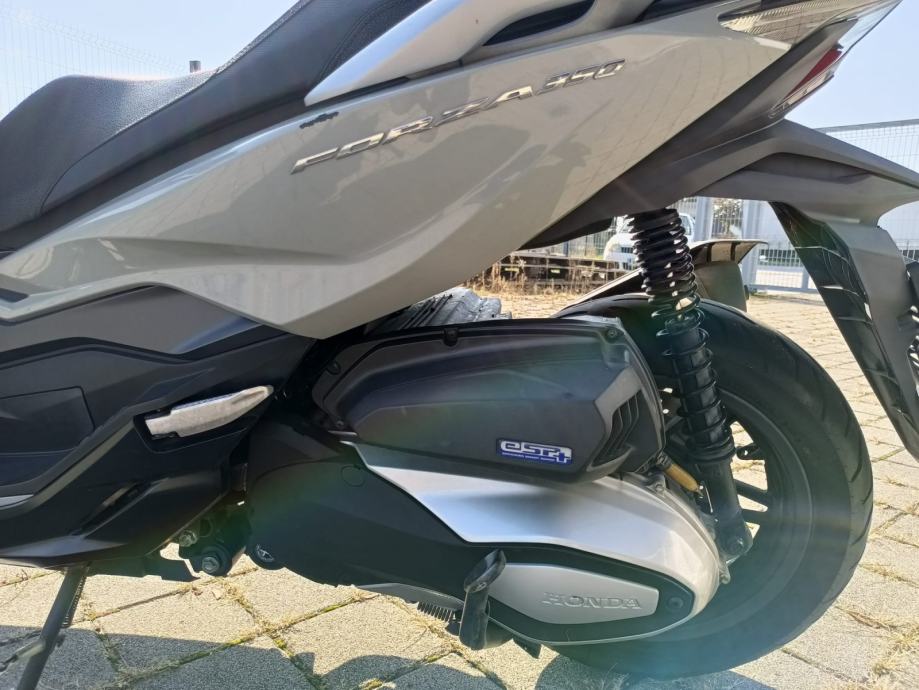 Honda Forza 350 ABS , 30.943 km, 2021 god.