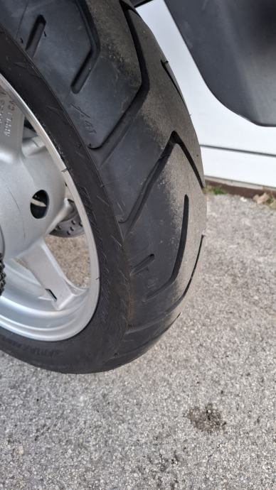 Suzuki DL650 V-strom ABS, 36.715.km, puno opreme, garancija, 2010. god.