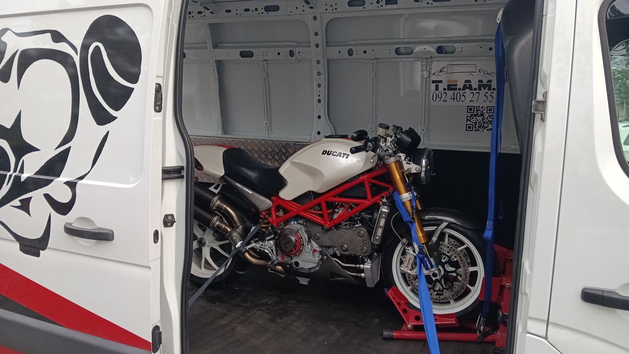 Prijevoz motora i pomoć na cesti