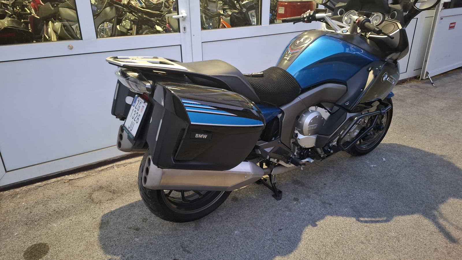 BMW K1600GT, 35.382 km, servisna knjiga, top stanje, 2016 god.