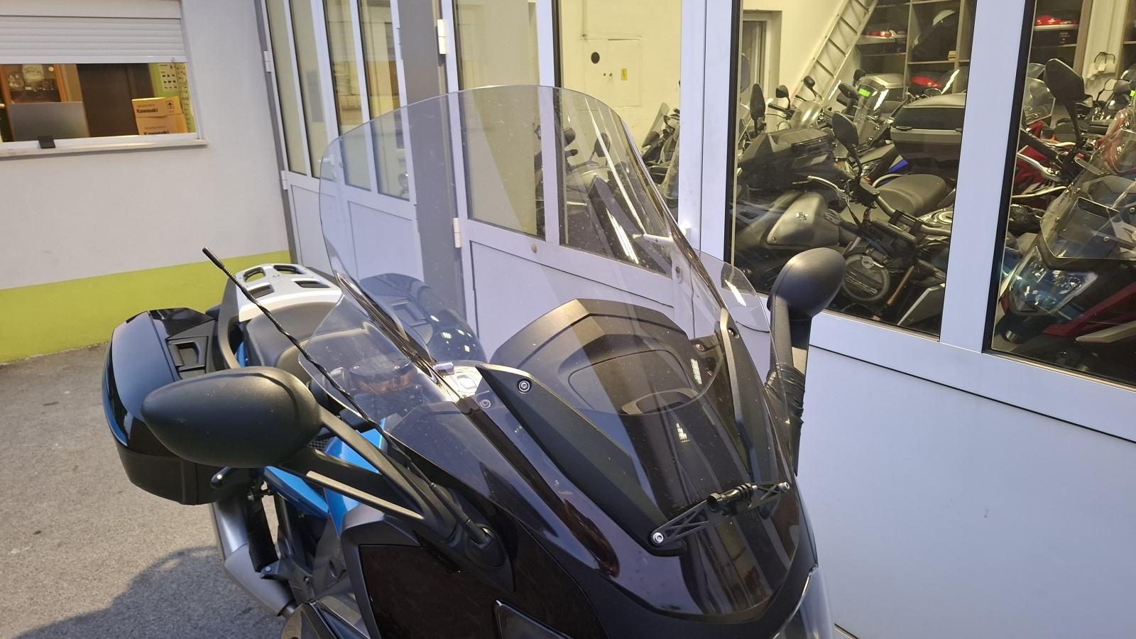 BMW K1600GT, 35.382 km, servisna knjiga, top stanje, 2016 god.