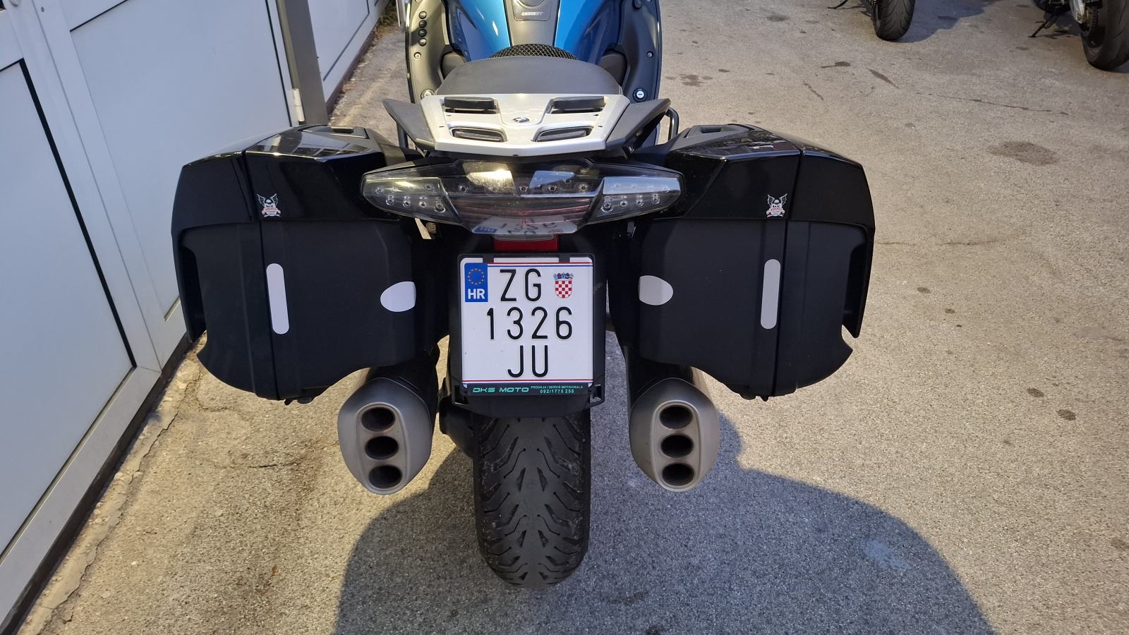BMW K1600GT, 35.382 km, servisna knjiga, top stanje, 2016 god.