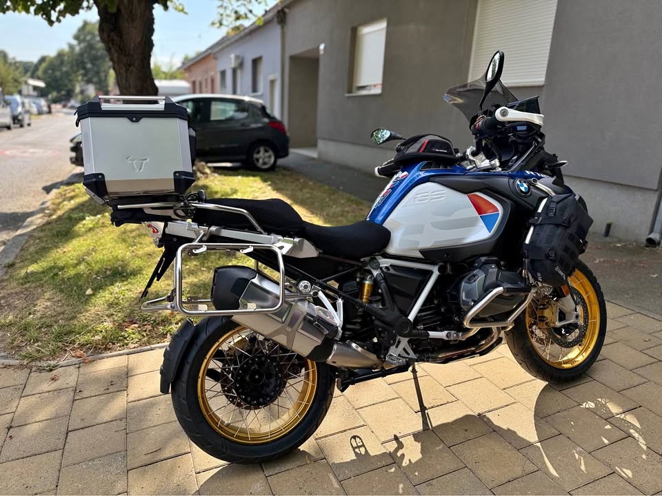 BMW R 1250 GS HP Adventure, 2020. god.