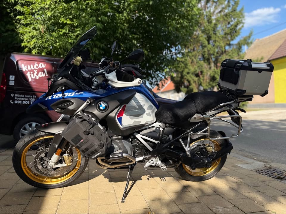 BMW R 1250 GS HP Adventure, 2020. god.