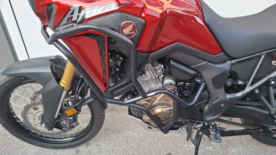Honda CRF1000 Africa Twin DCT, puno opreme, garancija, 2018. god.