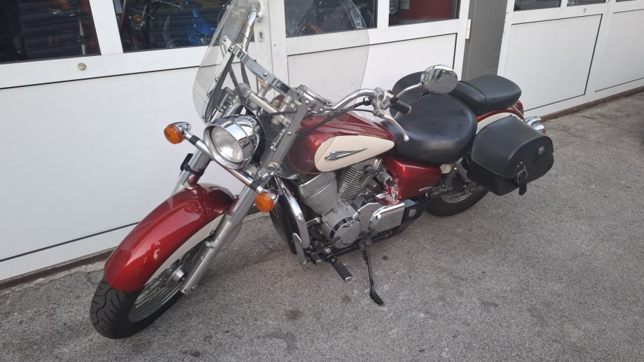 Honda Shadow 750, 23.799 km, kao nova, garancija, 2008 god.
