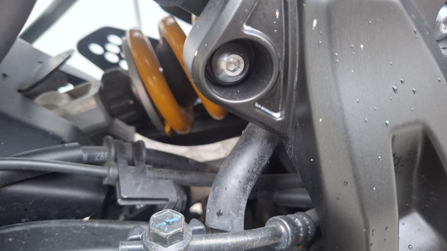 Yamaha XSR 700, puno opreme, 38.392 km, garancija, 2016 god.