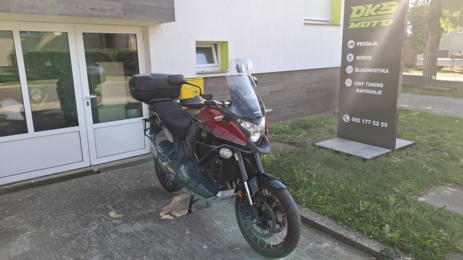 Honda VFR 1200 X DCT, 2018 god.