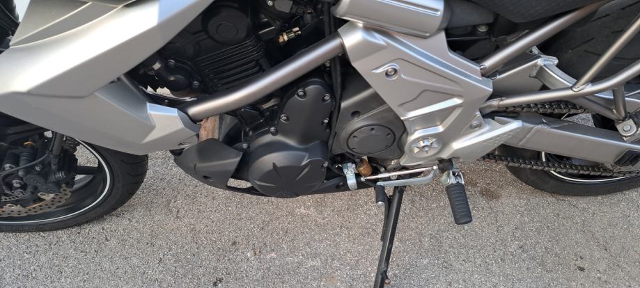Kawasaki Versys 650 ABS, 25074km – odlično očuvan, 2010 god.