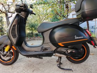 Piaggio Vespa GTS 300 Supertech ABS, LCD ekran