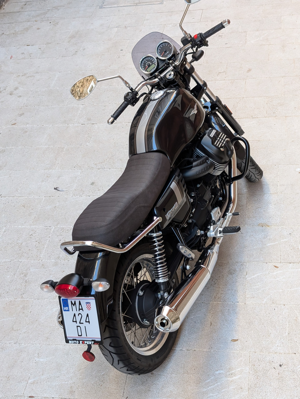Moto Guzzi V7 III Special