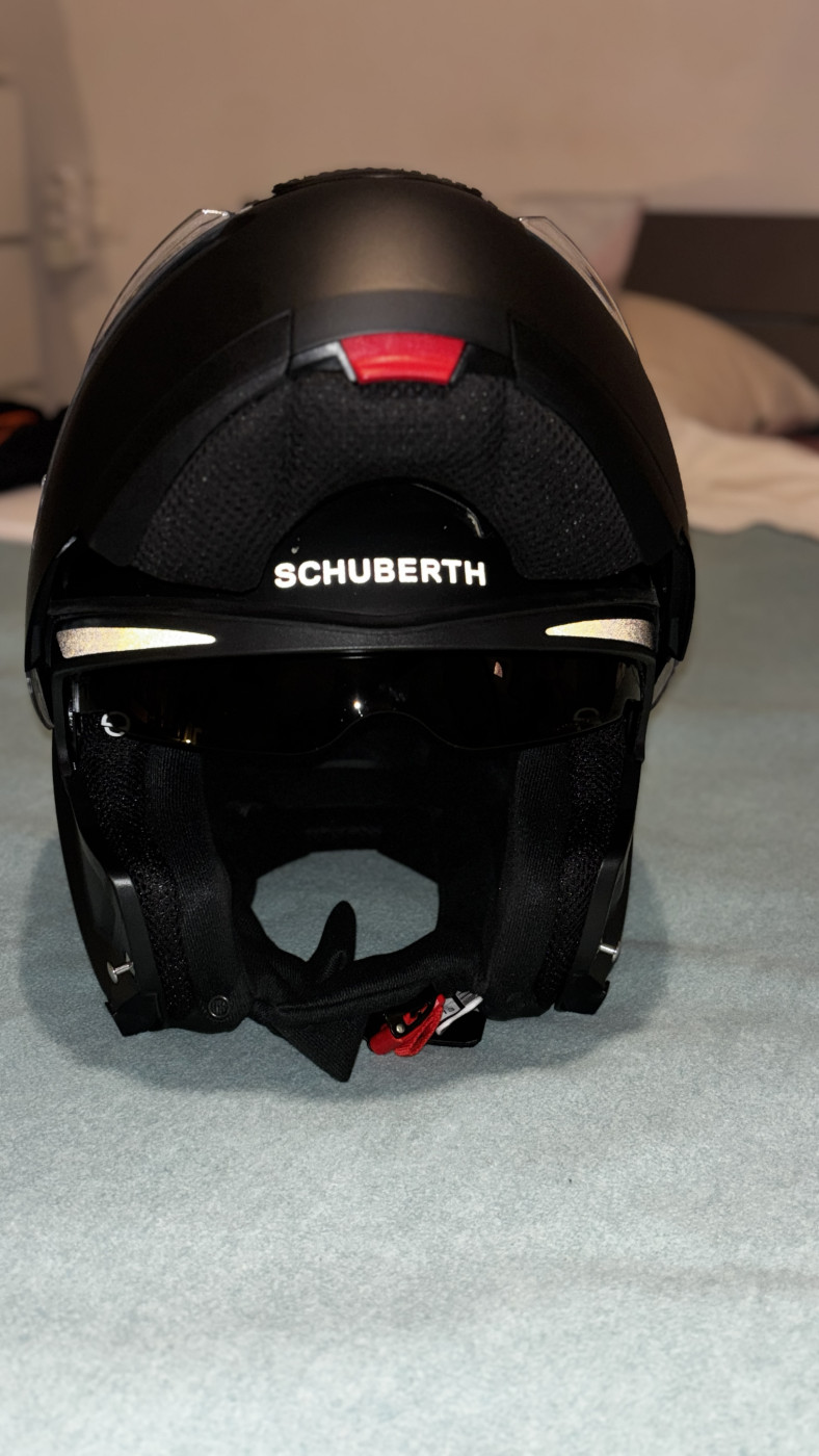 Motociklistička kaciga – Schuberth C3