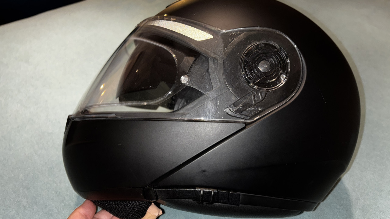 Motoklicistička kaciga – Schuberth 3