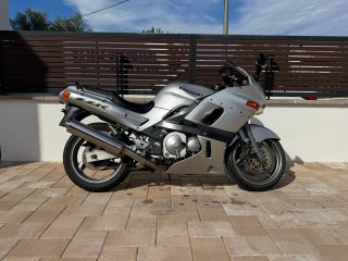 Kawasaki ZZR 600 – 2005