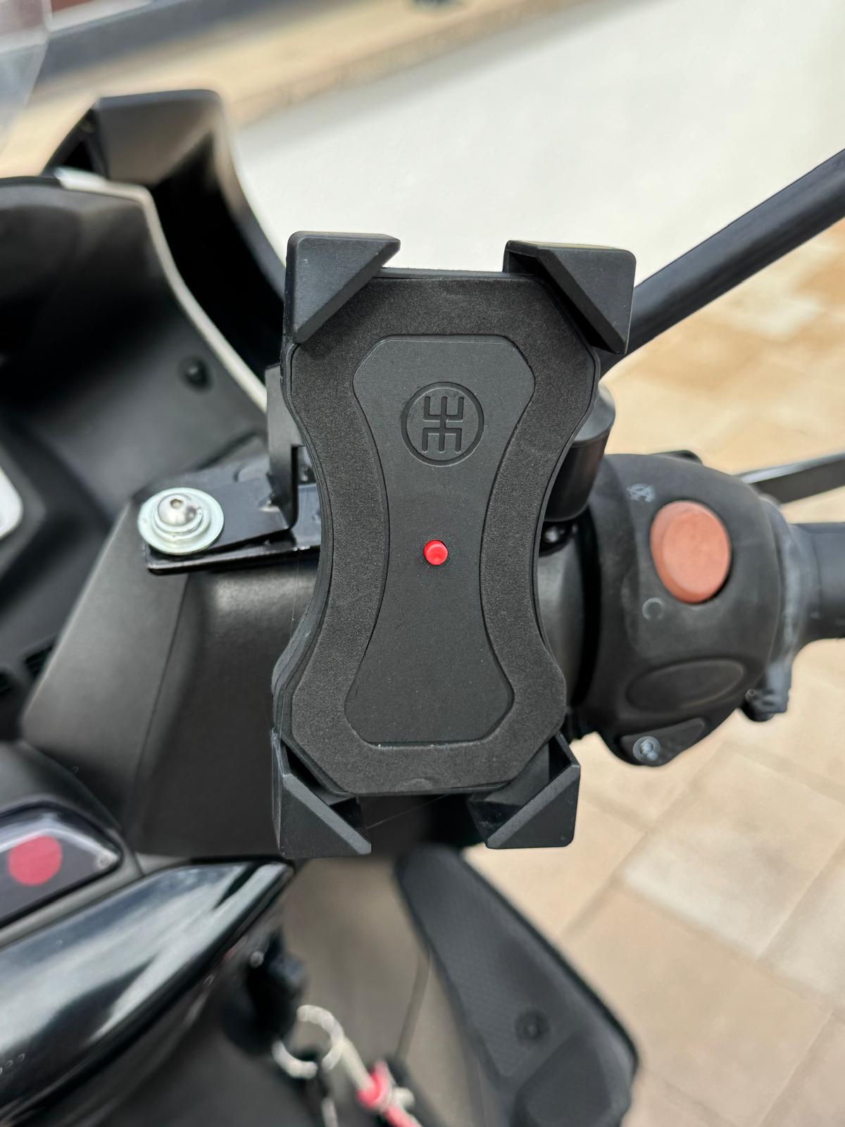 Aprilia SR MAX 300 – 2012
