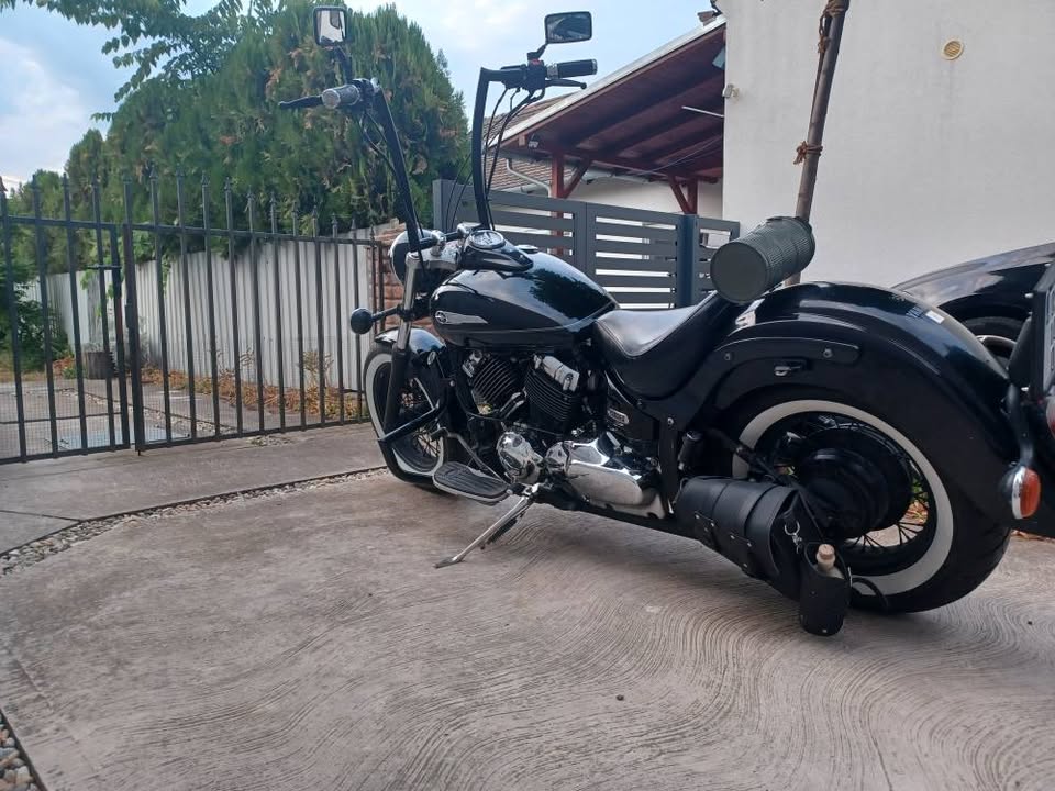 Yamaha Drag Star xvs 650 clasic 2002 god.