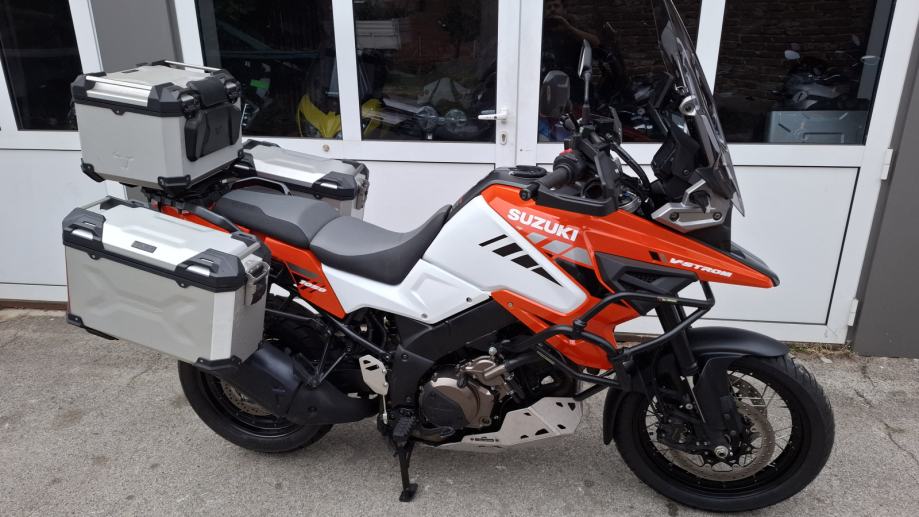 Suzuki DL1050XT V-Strom, puno opreme, garancija, 2020 god.