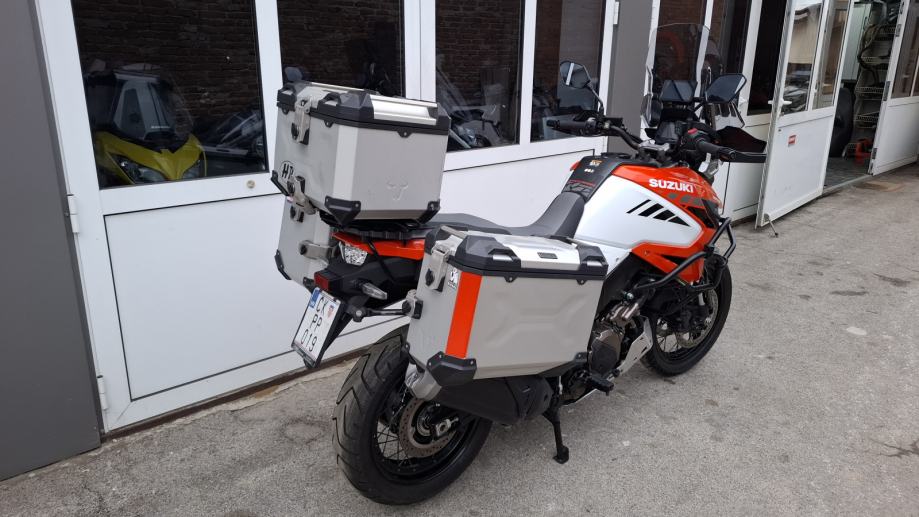 Suzuki DL1050XT V-Strom, puno opreme, garancija, 2020 god.