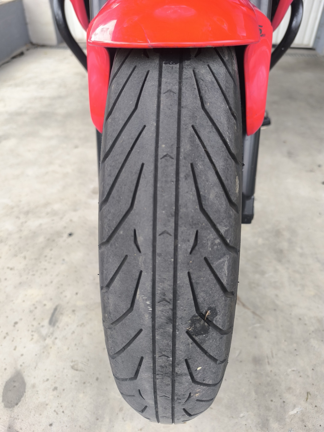 Suzuki SFV 650 A “Gladius”