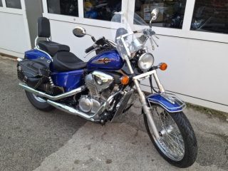 Honda VT600C Shadow, 19.801 km, kao nova, opremljena, 2001. god.