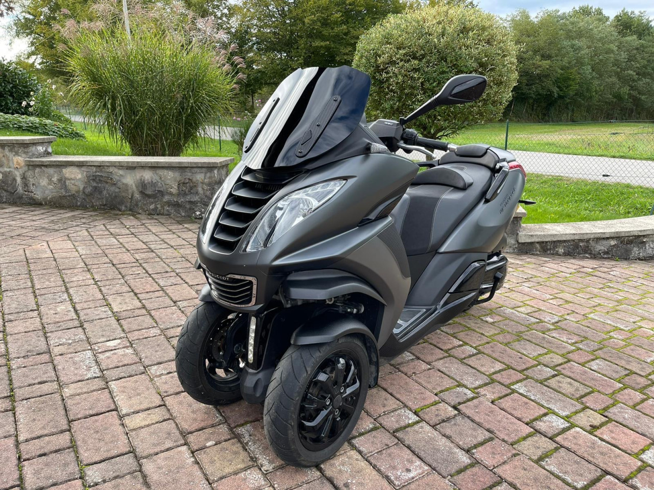 Peugeot Metropolis 400i