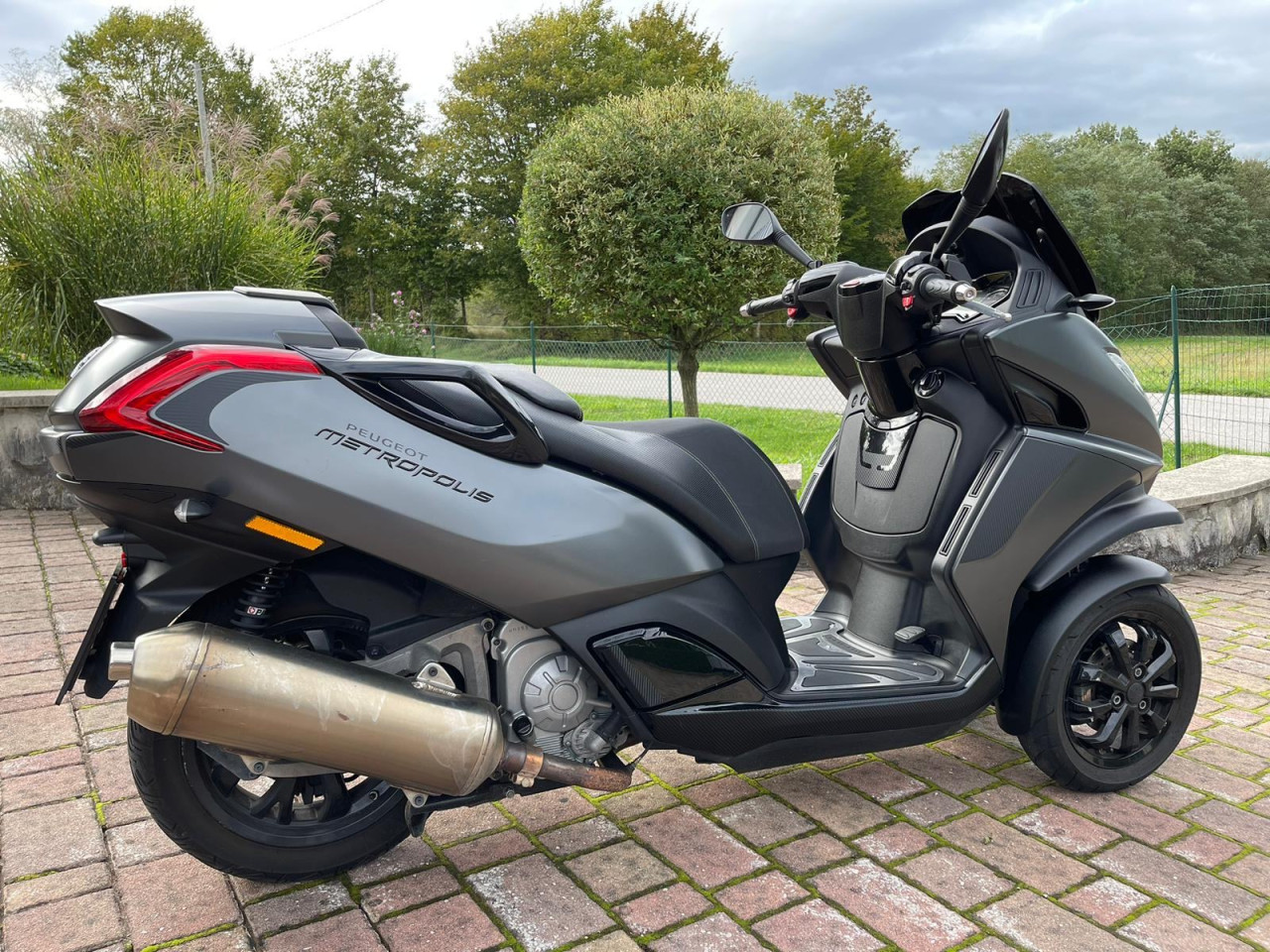 Peugeot Metropolis 400i