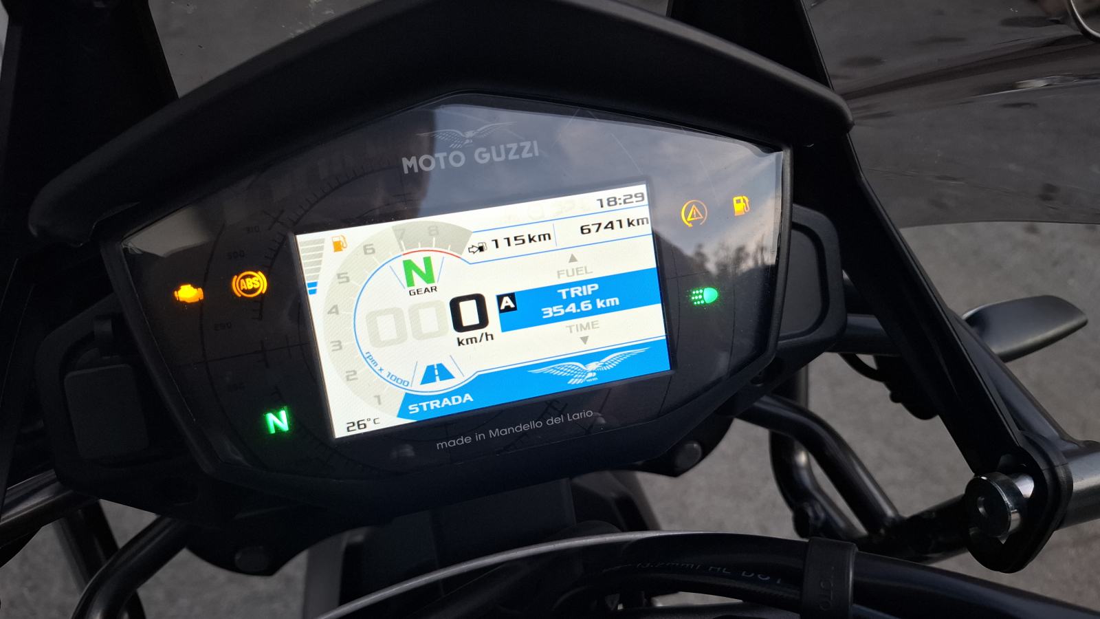 Moto Guzzi V85TT Traveller, 6.740 km – tvorničko jamstvo, 2024 god.