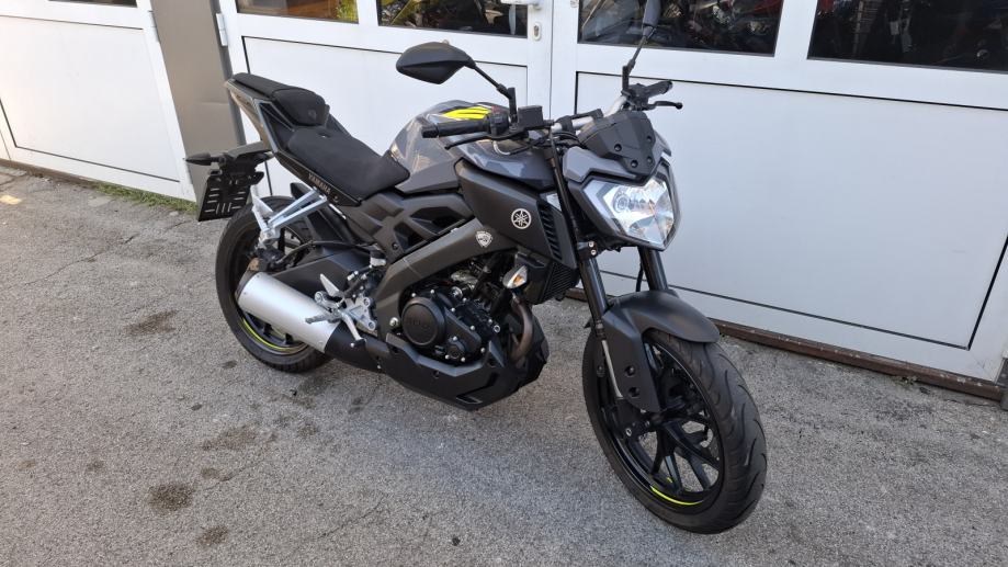 Yamaha MT 125, 8.899 km, garancija, 2017. god.