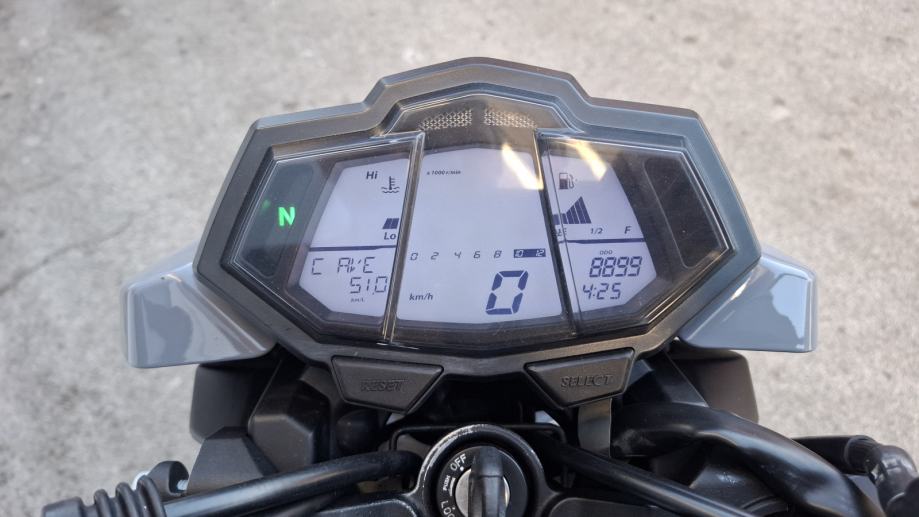 Yamaha MT 125, 8.899 km, garancija, 2017. god.