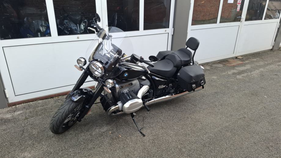 BMW R18 Classic, 11.084 km, kao nov, oprema, garancija, 2022 god.