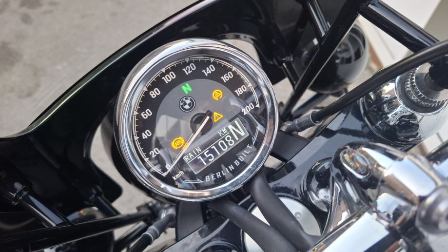 BMW R18 First Edition, 15.108 km, puno opreme, garancija, 2020 god.