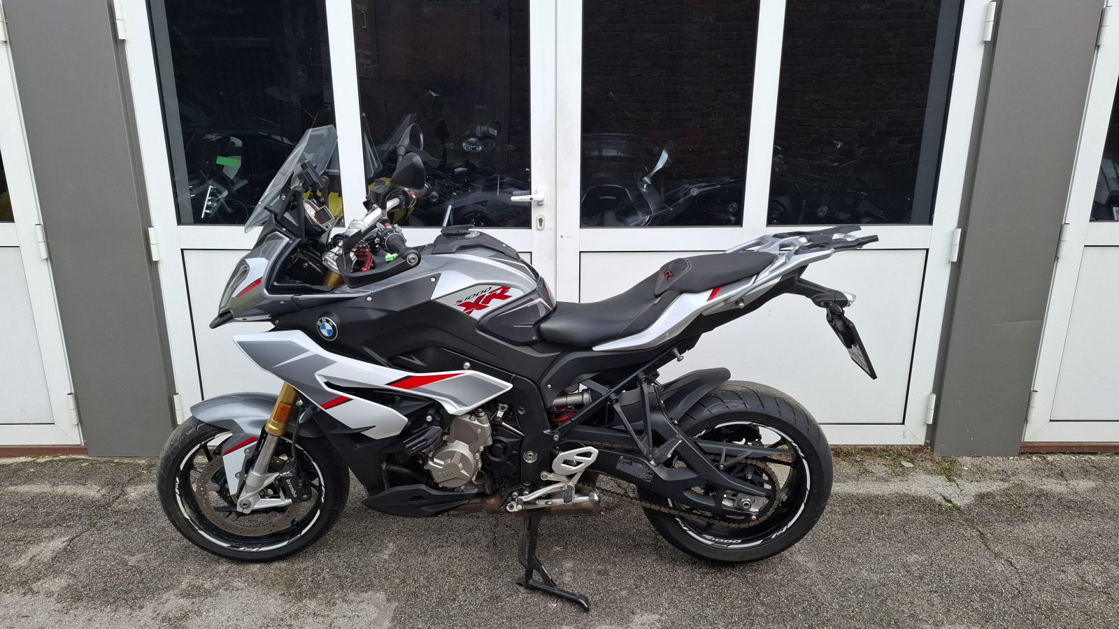 BMW S1000XR, servisna knjiga, puno opreme, garancija, 2017 god.