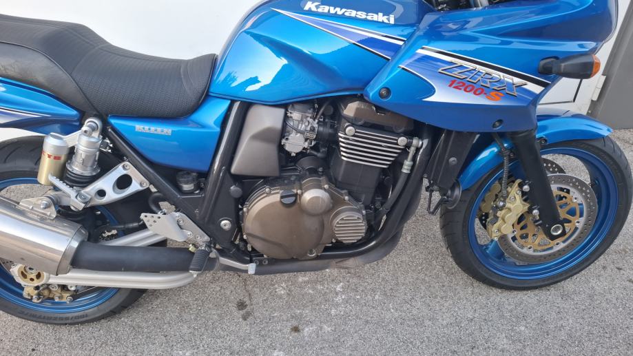 Kawasaki ZRX 1200S, 15.842 km, odlično stanje, garancija, 2004 god.