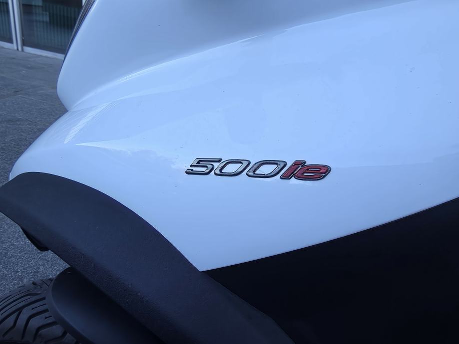 Piaggio MP3 500 i.e. 10.900 km, odlično očuvan, 2018 god.