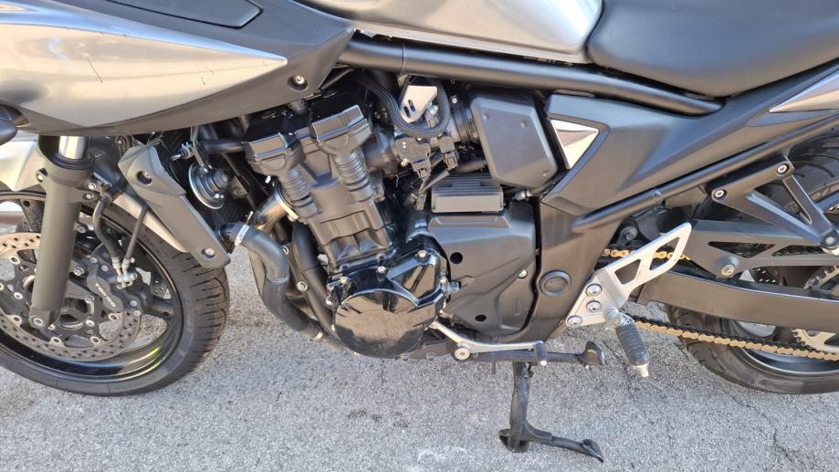 Suzuki GSF 650 Bandit ABS, 28.030 km, odlično stanje, garancija, 2011. g.