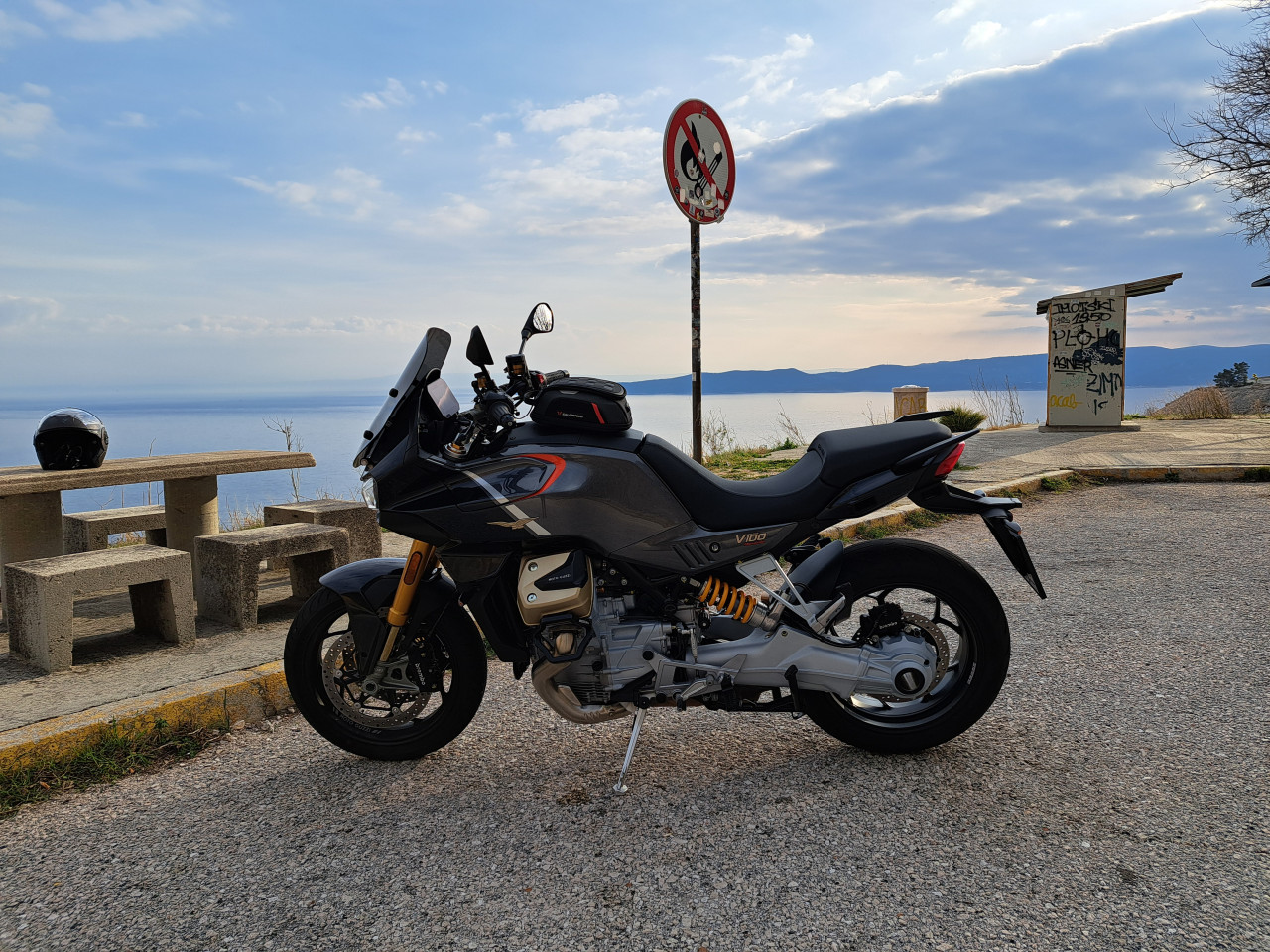 Moto guzzi V100 S Mandello