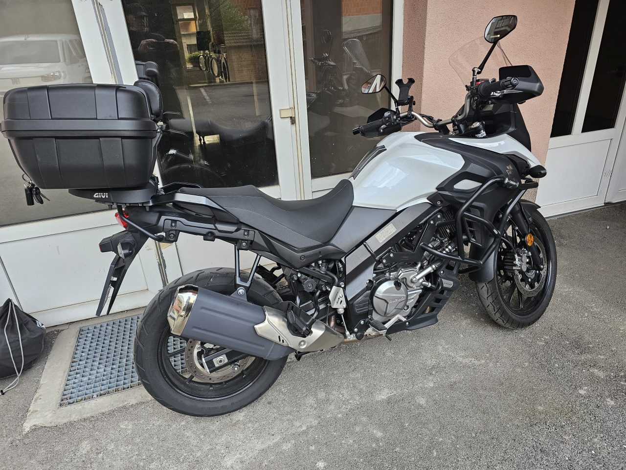 Suzuki V-Strom 650