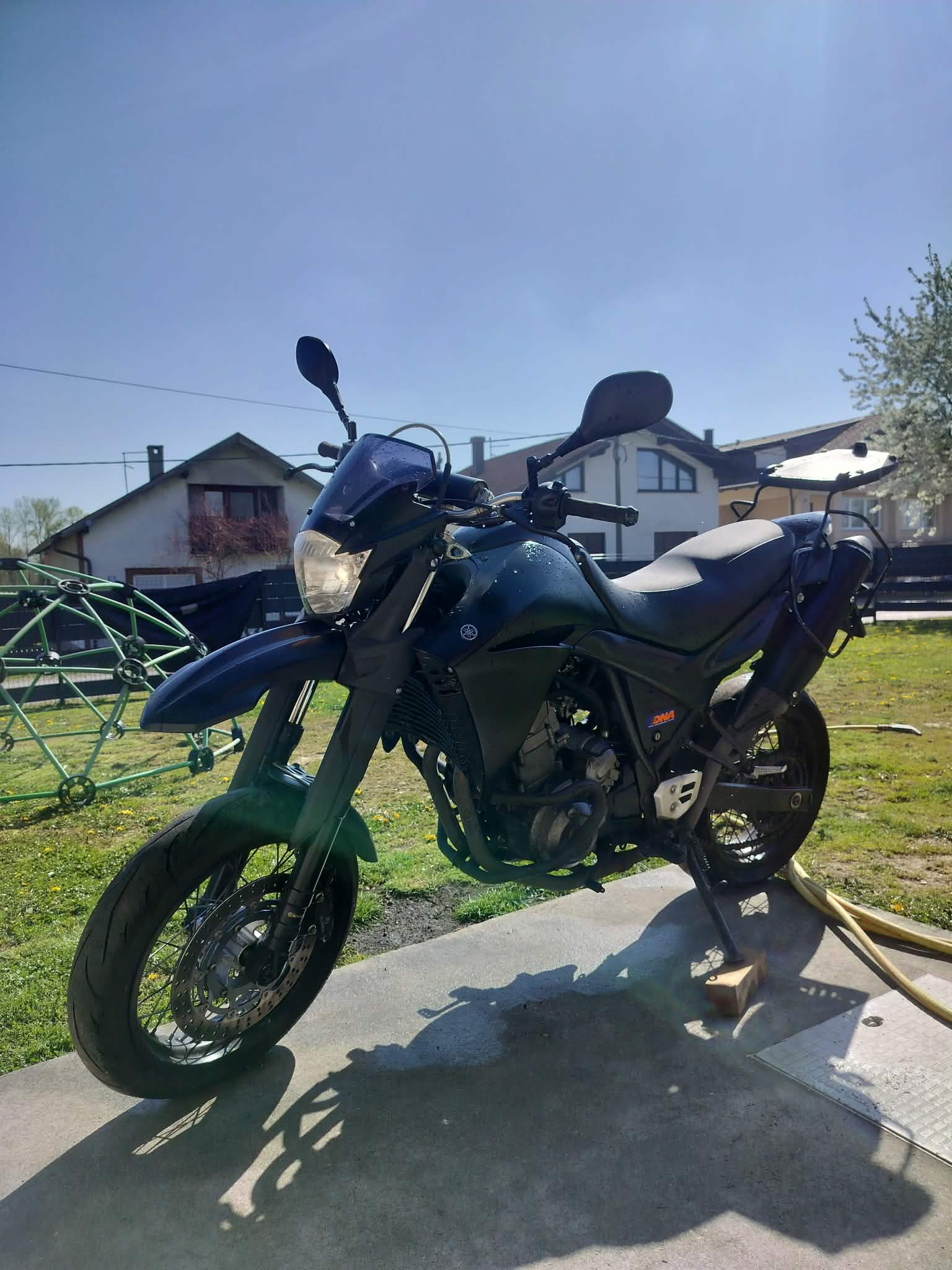 Yamaha XT660X