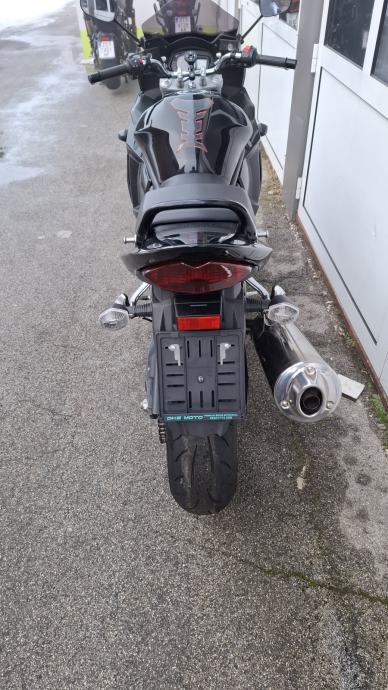 Suzuki GSX1250FA, 40.700 km, veliki servis, garancija, 2011 god.