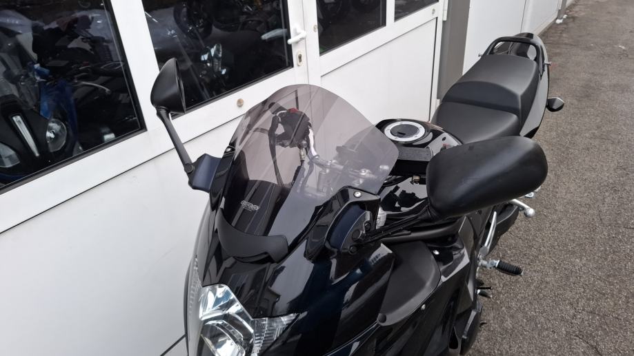 Suzuki GSX1250FA, 40.700 km, veliki servis, garancija, 2011 god.