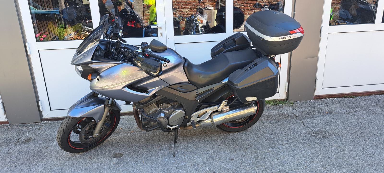 Yamaha TDM 900, puno opreme, 2007 god.