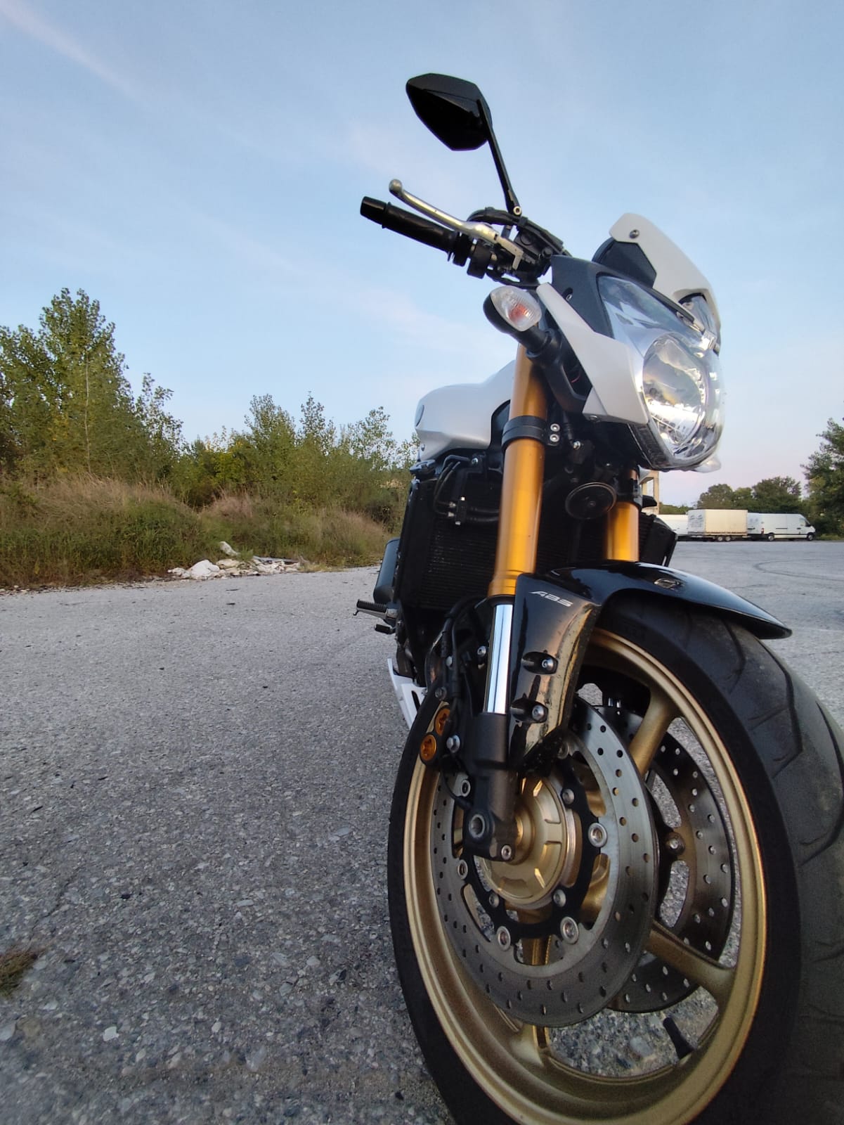 Yamaha Fz8 (N) 2011