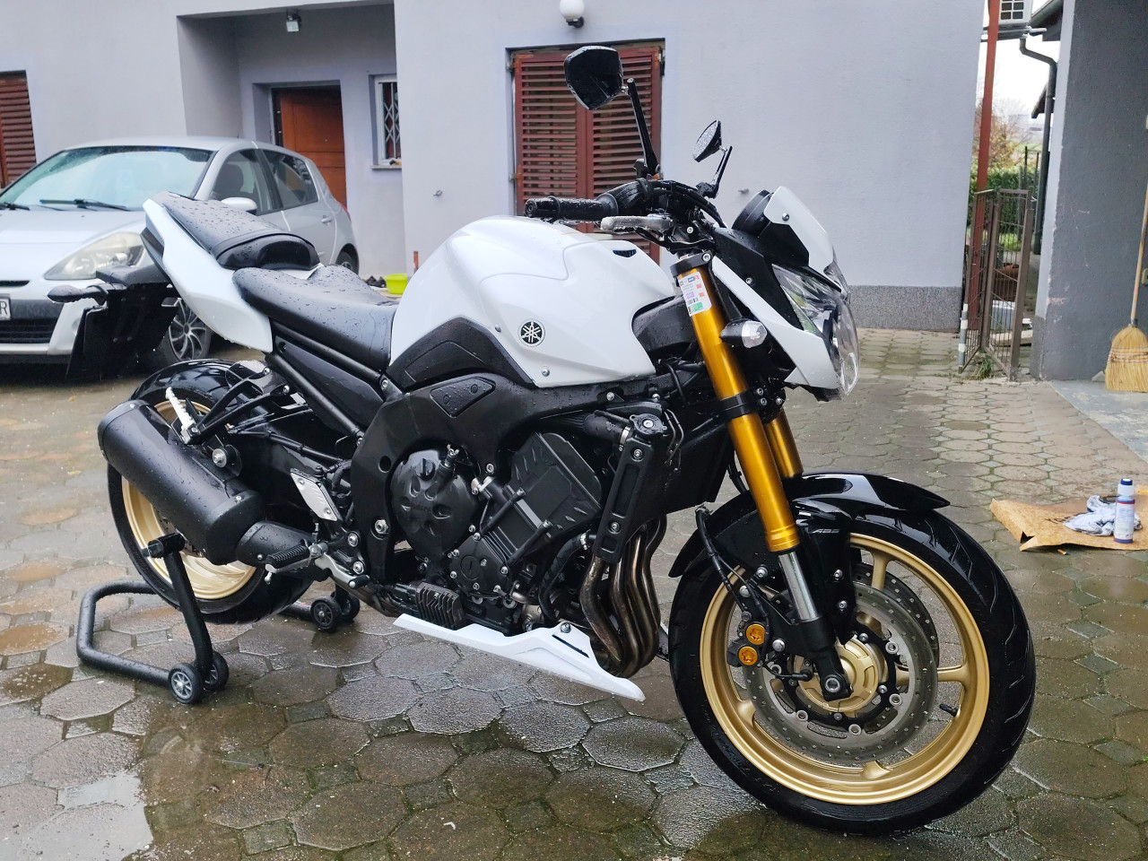 Yamaha Fz8 (N) 2011
