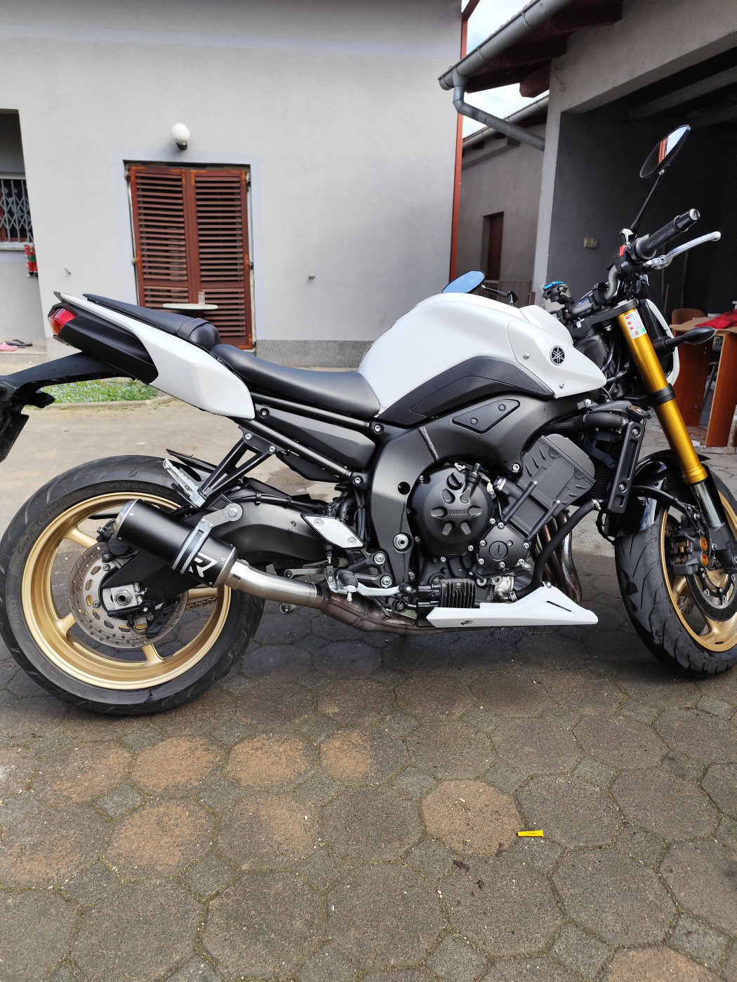 Yamaha Fz8 (N) 2011